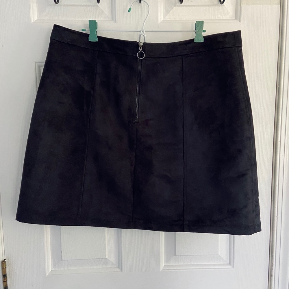 O-ring Black Mini Skirt